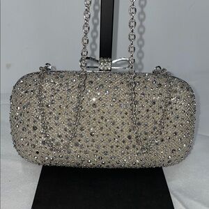 INC RHINESTONE CLUTCH FTL-03-036